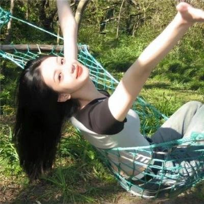 坡道上的红屋顶